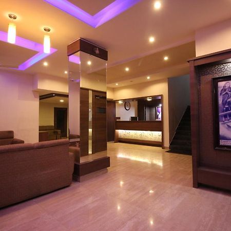 Hotel Laxmibai Palace Shirdi Zewnętrze zdjęcie