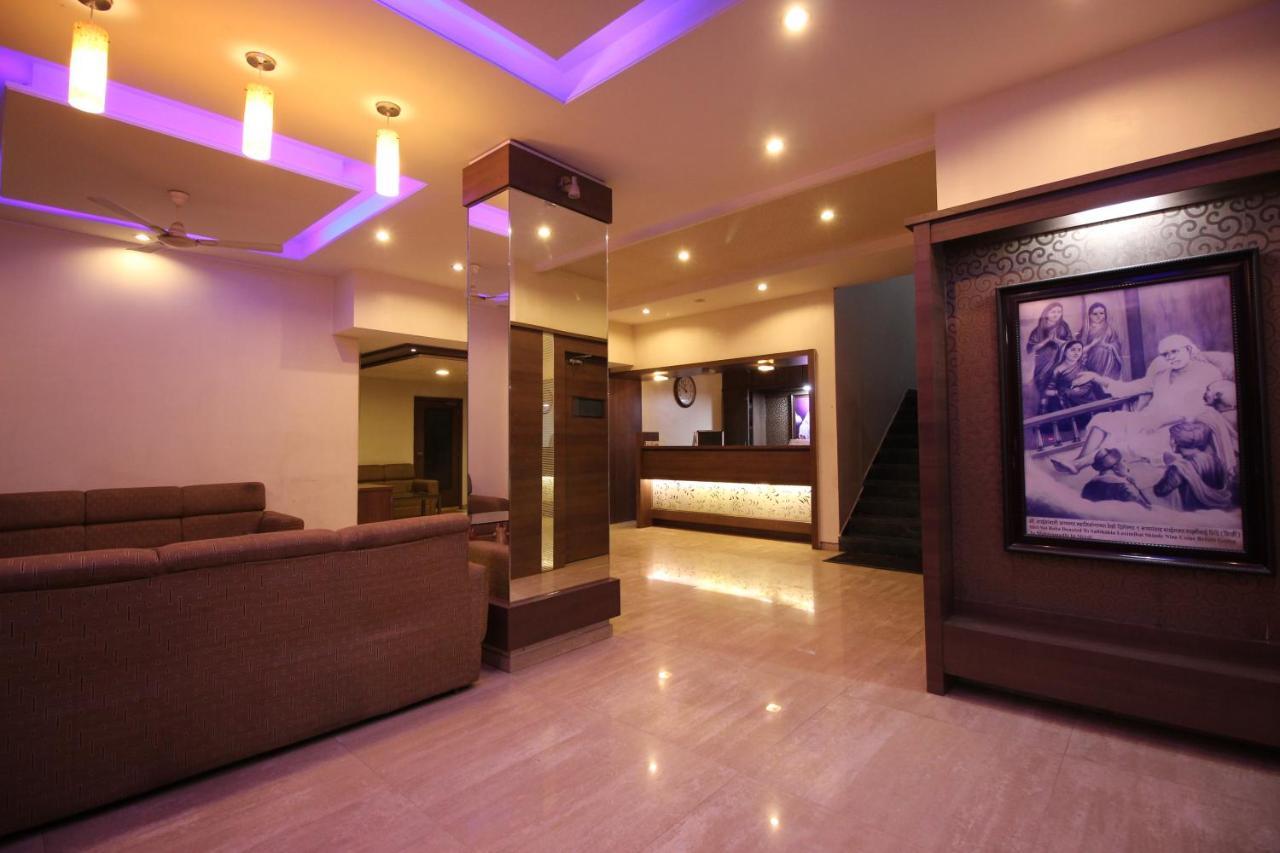 Hotel Laxmibai Palace Shirdi Zewnętrze zdjęcie